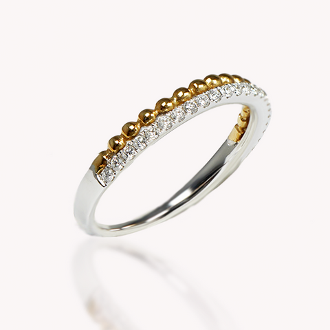 Diamonds Ring