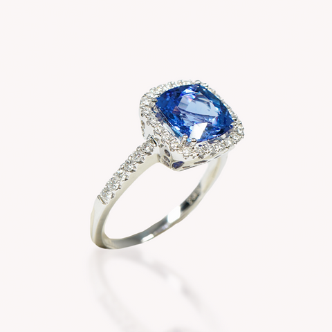 Tanzanite Ring with Diamonds